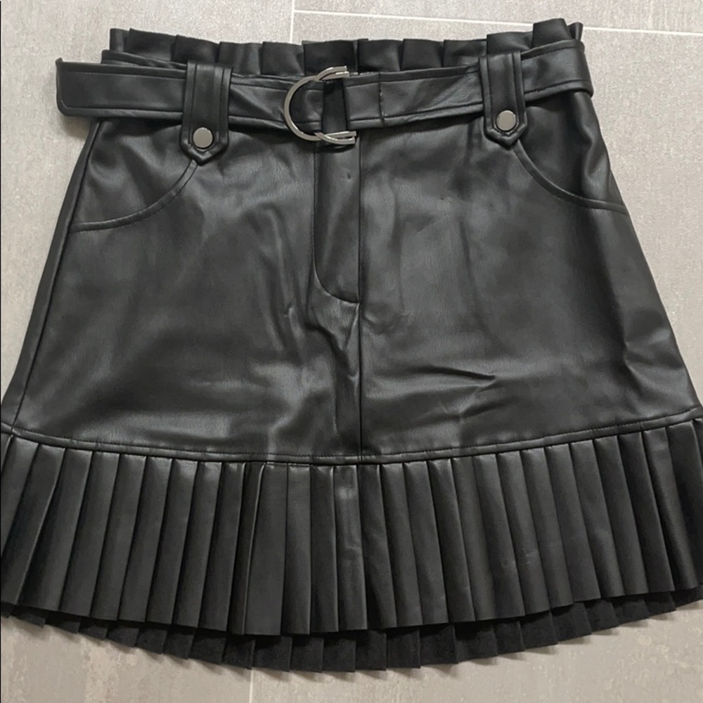 Zara pleated faux leather skirt